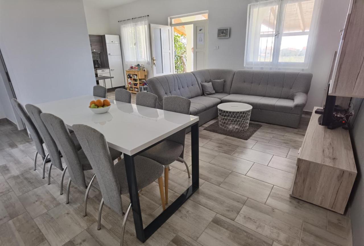 Apartments Jasna Privlaka  Ngoại thất bức ảnh